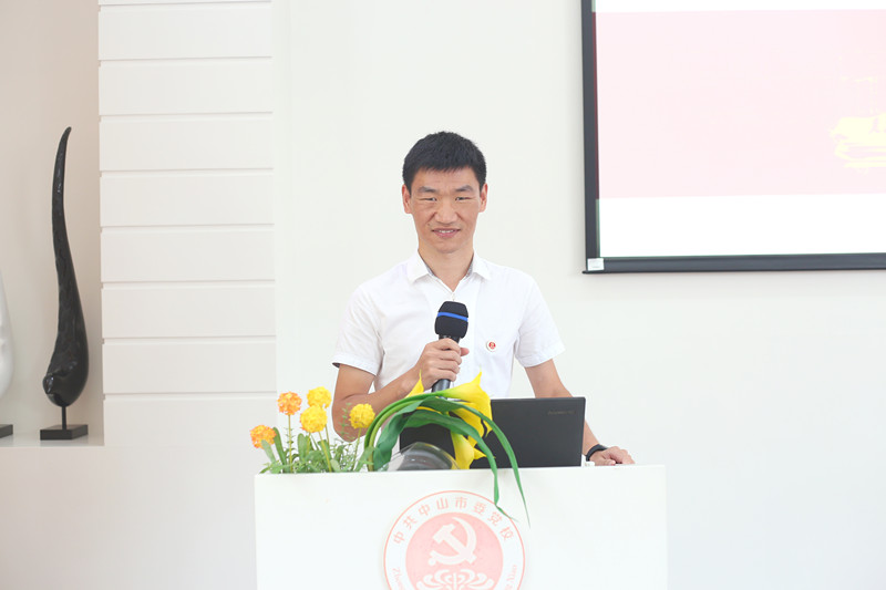 李冠杰  中共中山市委党校(市行政学院,市社会主义学院)办公室副主任